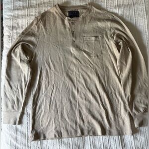 Long Sleeve Henley Shirt in Tan
